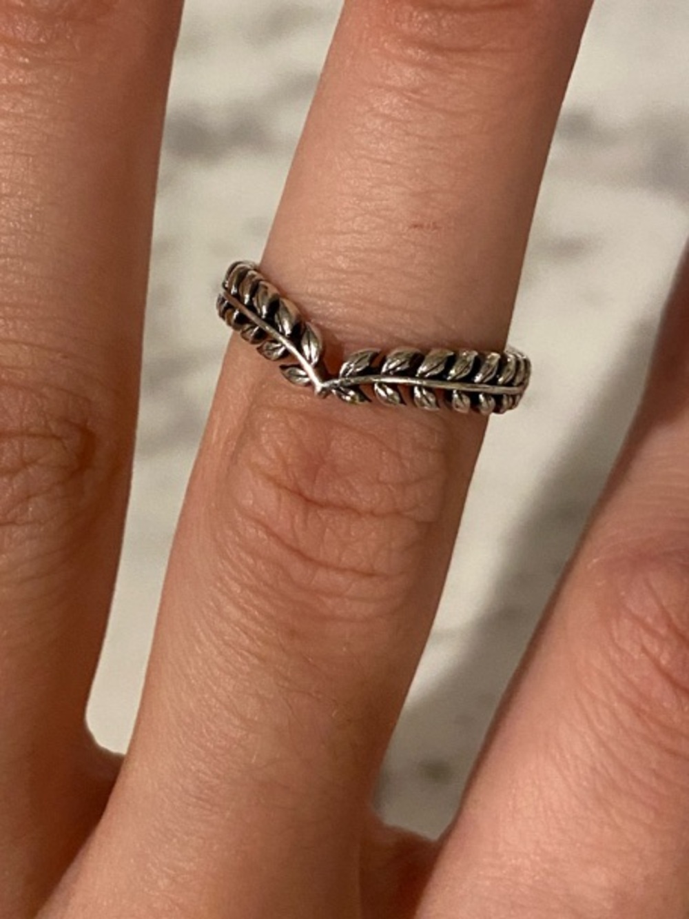 Pandora Sterling Silver Wheat Link V-Style Ring - Silver